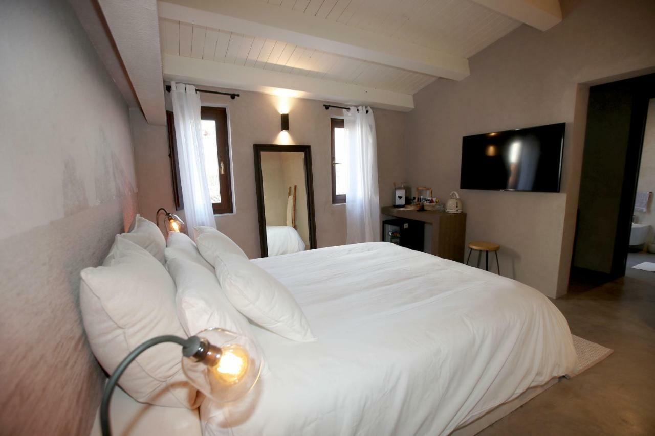 Casa Nostra Luxury Suites & Spa パレルモ エクステリア 写真